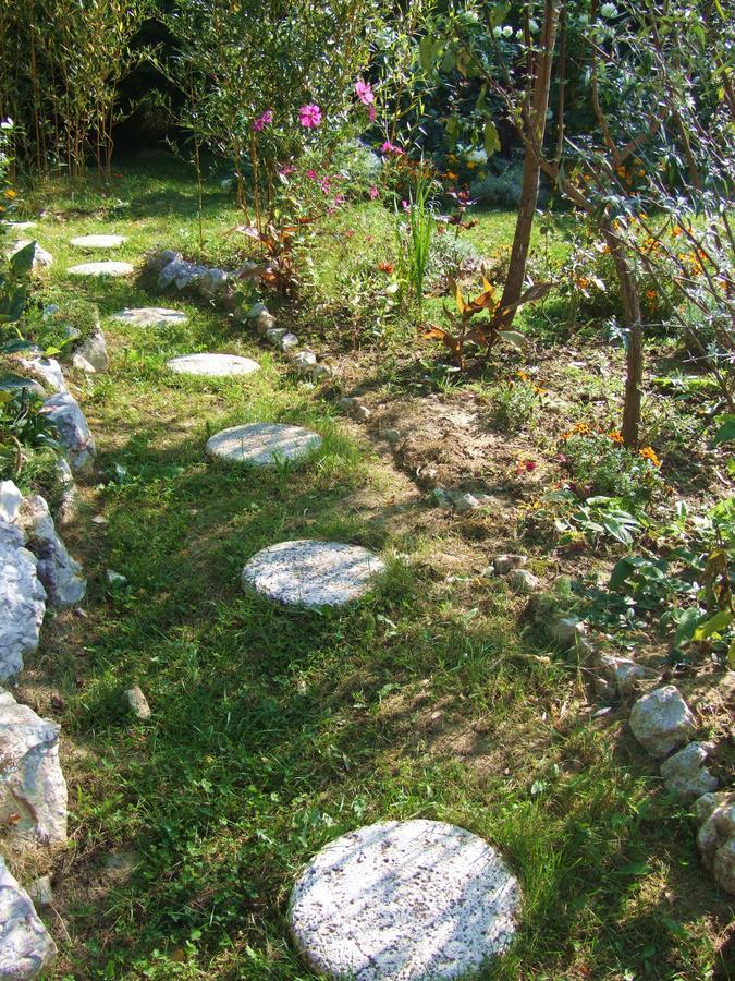 Pollushof Panzio Es Etterem Bed & Breakfast Csolnok Dış mekan fotoğraf